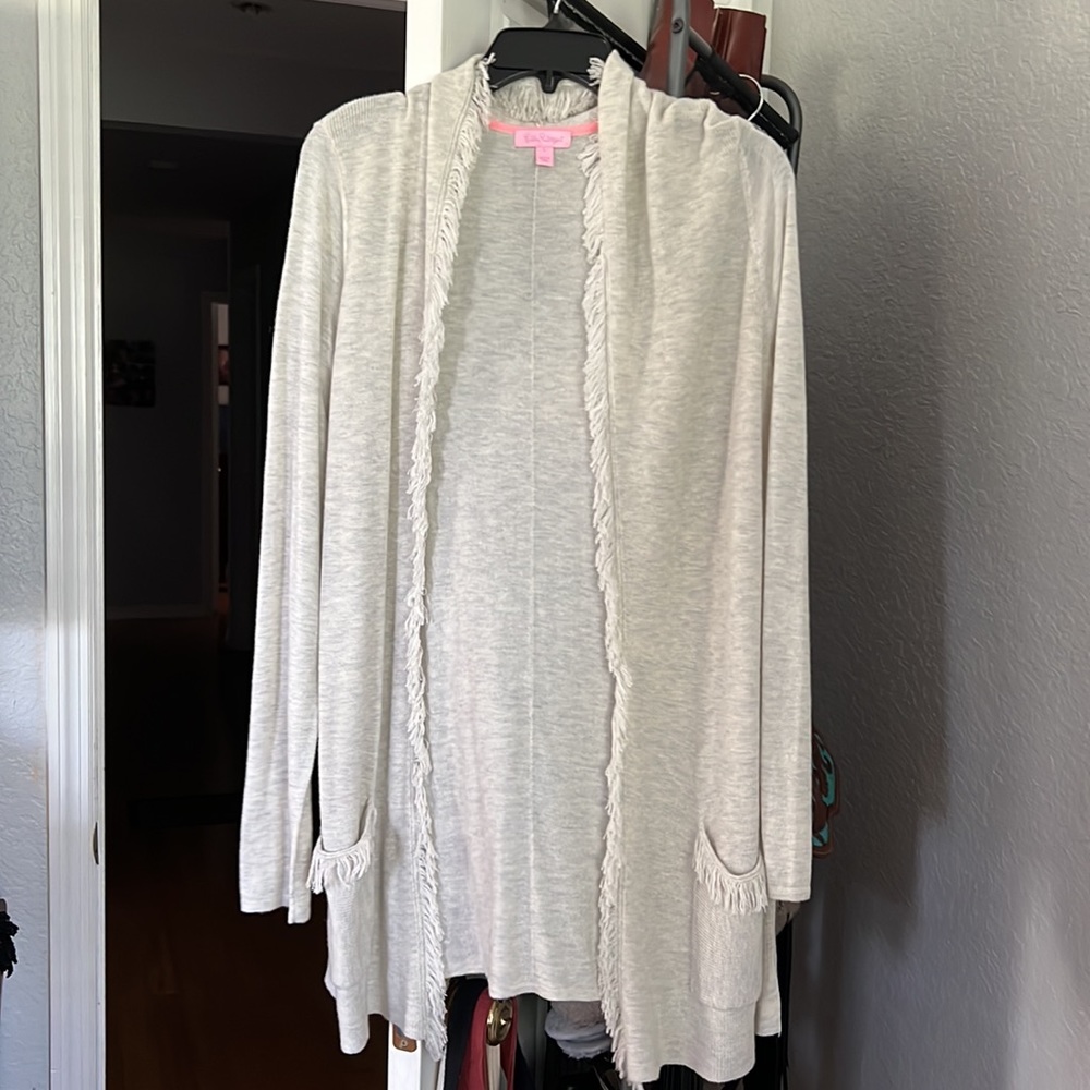 Lilly Pulitzer gray sweater LIKE NEW